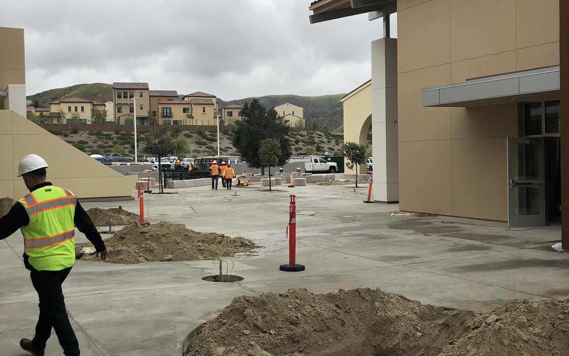 Planting at Loma Ridge