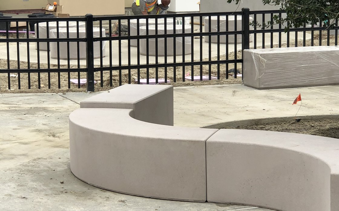 Quad seating in Loma Ridge
